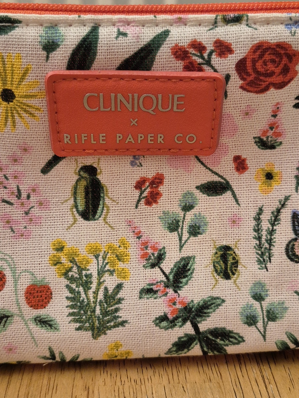 Clinique & Rifle Paper Skincare Set Floral Makeup Pouch Moisture Surge Mascara - Picture 6 of 10